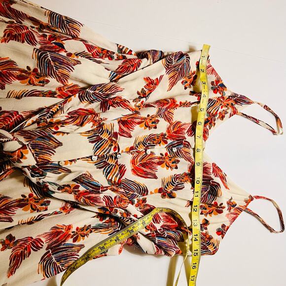 Free People Hot Tropics Floral Cropped Wide Leg Jumpsuit Size 2 - Picture 5 of 8